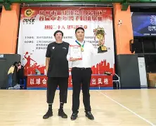 比赛高潮迭起，球队最终笑到最后